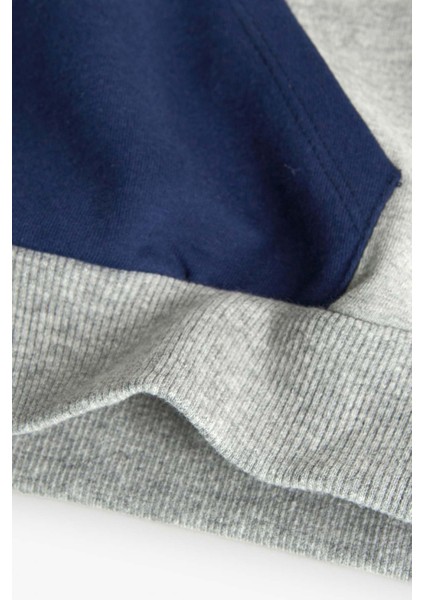 Erkek Çocuk Sweatshirt indirimleri