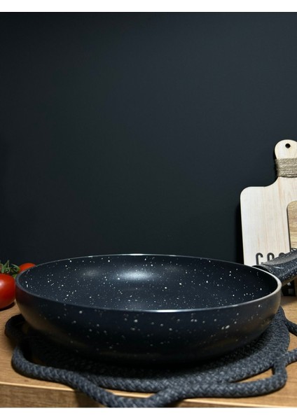 22 cm Gri Granit Tava