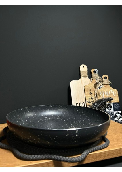 24 cm Gri Granit Tava