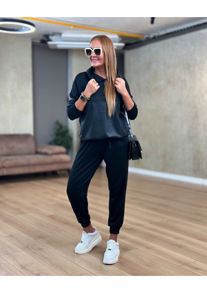 Aisha Elbise Kadın Uzun Kollu Kapüşonlu Oversize Sweat ve Pantolon Ikili Takım