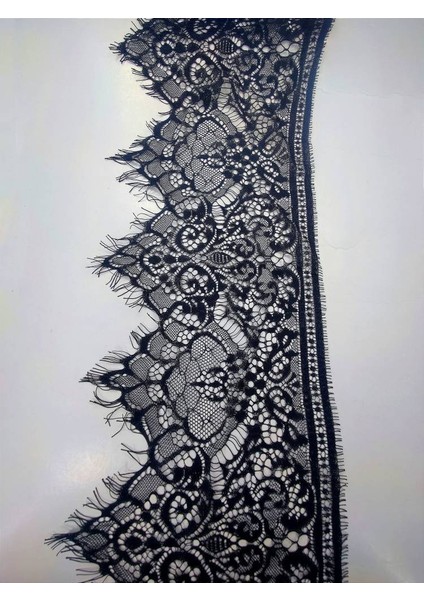 Sakallı Dantel 20 cm En 3 mt Siyah ve Ekru