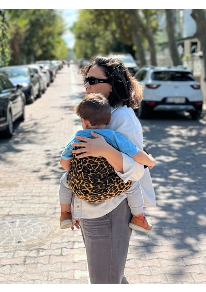 Tiny Trek Child Carrier - 10 Ay - 4 Yaş (18 Kg) Turuncu Leopar Çocuk Taşıyıcı Sling