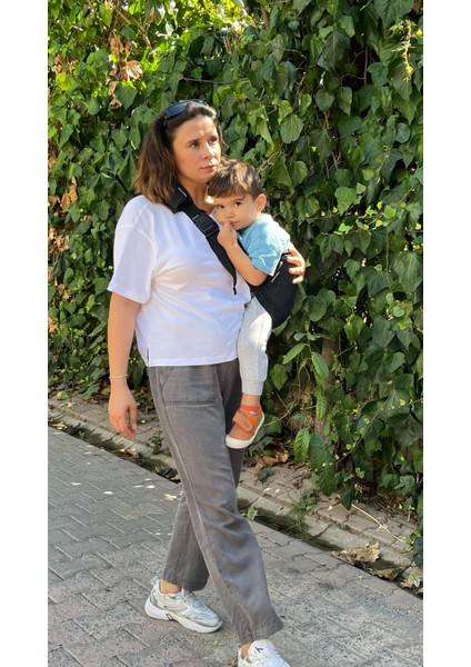 Tiny Trek Child Carrier - 10 Ay - 4 Yaş (18 Kg)  Siyah Desenli Çocuk Taşıyıcı Sling