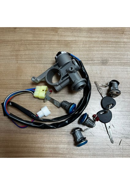 H100 Minibüs Kontak Kilit Takımı (8190143009)