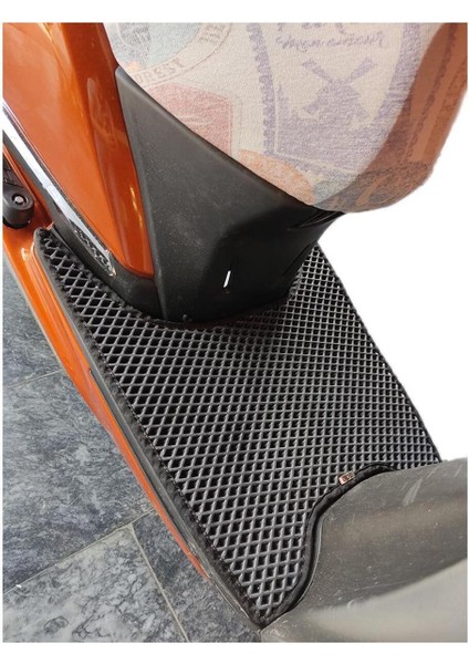 Scooter Tvs Jüpiter Motor 125CC 3D Havuzlu Paspas Siyah