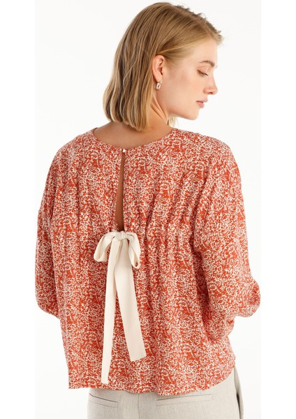 Arka Detaylı Bluz modelleri