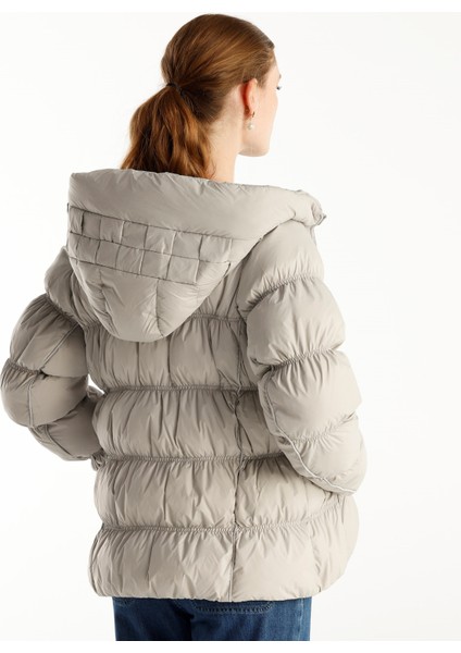 Şerit Detaylı Mont modelleri