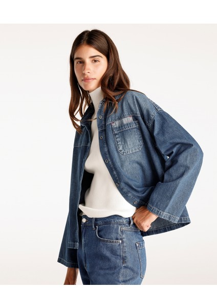 Çift Cep Detaylı Denim Gömlek modelleri