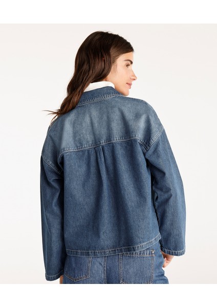 Çift Cep Detaylı Denim Gömlek fırsatları