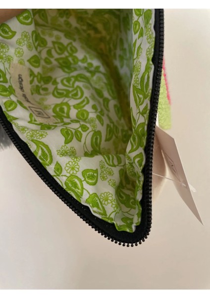 Punch Işlemeli Clutch - Makyaj Çantası, Iç Içe Kalp Desenli, Açık Yeşil-Pembe