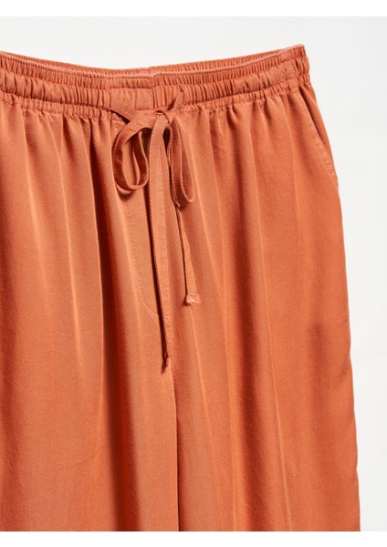 71536 Belden Bağlamalı Dökümlü Pantolon-Açık Camel