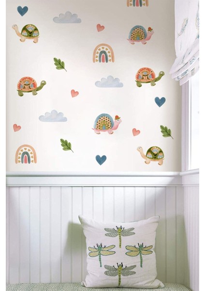 Renkli Kaplumbağa Çocuk Odası Duvar Stickerı, sevimli ve eğlenceli dekorasyon için ideal fiyatları