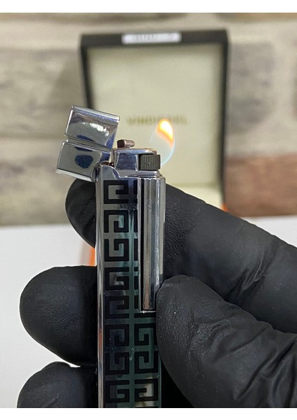 Marka Gri Renk Desenli Gazlı Ince Model Kişiye Özel Çakmak
