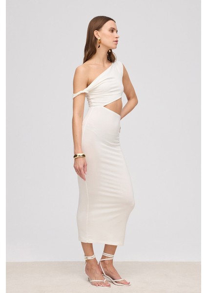 Cut-out detaylı midi ekru elbise
