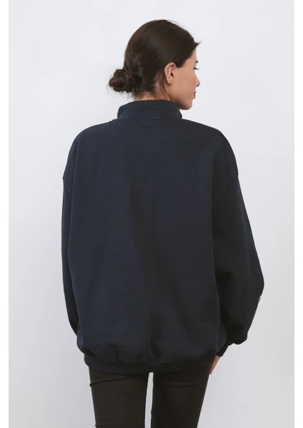 Kadın Oversize Sweatshirt Lacivert Yarım Fermuar Dik Yaka Nakışlı Tasarım Pamuk Karışımlı - 9009 modelleri