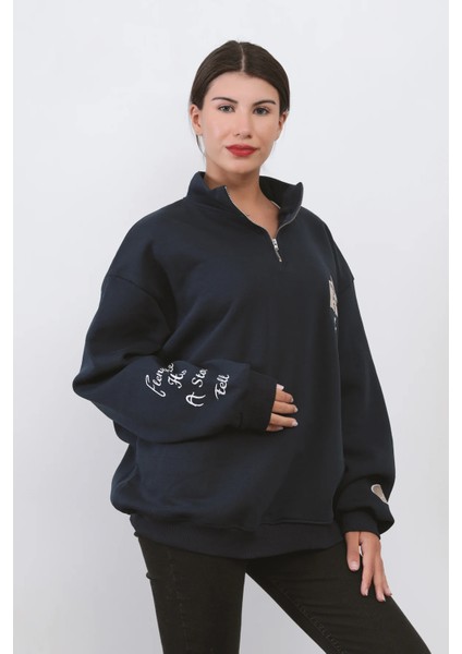 Kadın Oversize Sweatshirt Lacivert Yarım Fermuar Dik Yaka Nakışlı Tasarım Pamuk Karışımlı - 9009 indirimleri