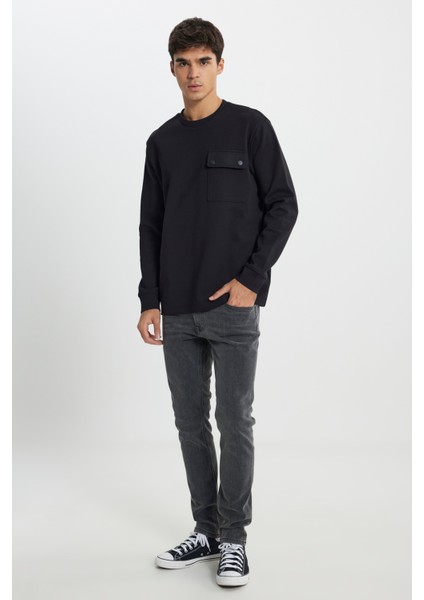 Relaxed Fit Geniş Kesim Bisiklet Yaka Siyah Sweatshirt