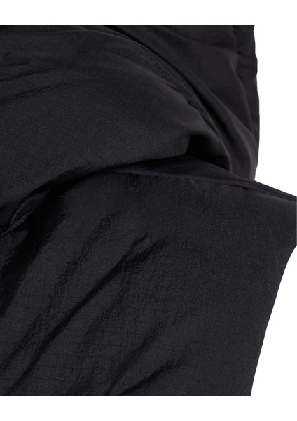 Erkek Marka Logolu Kapüşonlu Çift Fermuar Cepli Şık Görünümlü Günlük Kullanıma Uygun Siyah Yelek 00GWF4O510-BAE modelleri