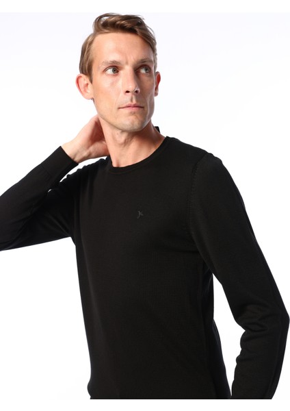 O Yaka Basic Düz Siyah Erkek Kazak F4WM-KZK 2844