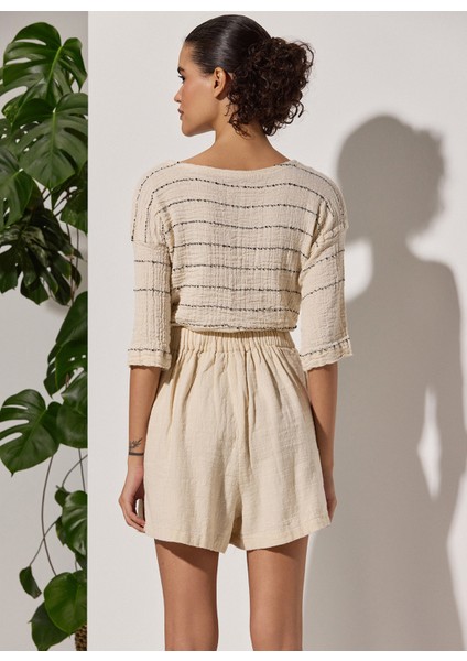 Normal Bel Standart Krem Kadın Şort 333148 fırsatları