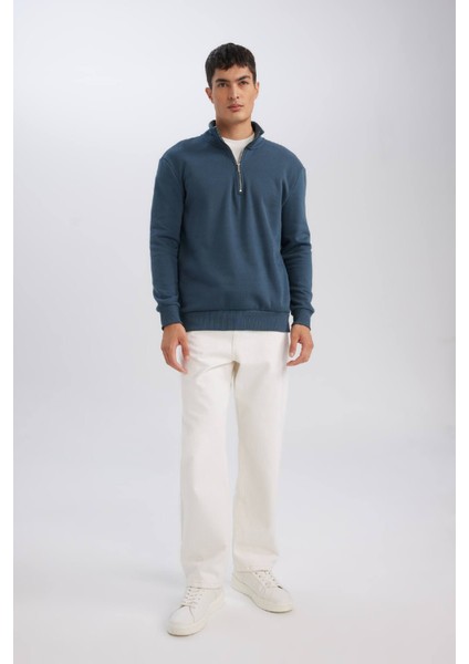 Comfort Regular Fit Rahat Kalıp Dik Yaka Fermuarlı Kalın Basic Düz Sweatshirt X7405AZ24AU