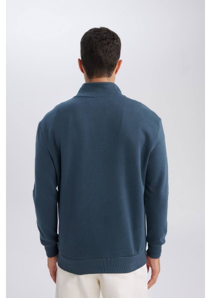 Comfort Regular Fit Rahat Kalıp Dik Yaka Fermuarlı Kalın Basic Düz Sweatshirt X7405AZ24AU