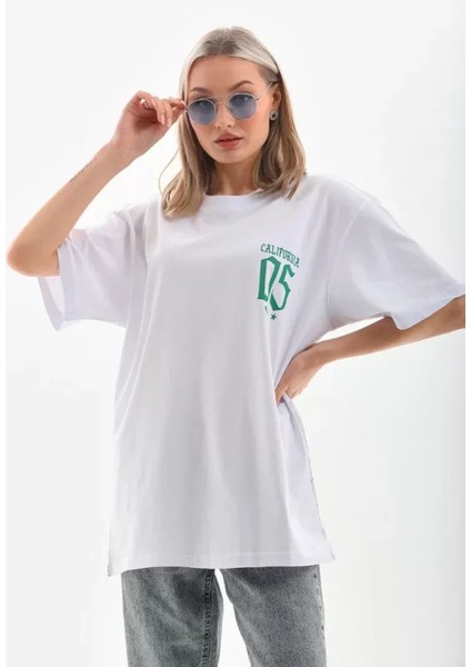 Aknbutik Unisex Baskılı Oversize T-Shirt - Beyaz fırsatları