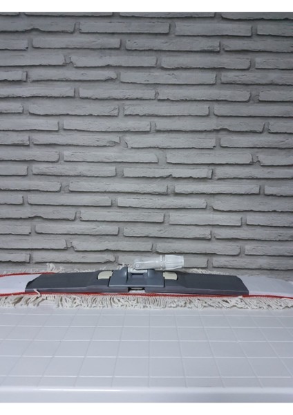 Gri 80'lik Nemli Mop Aparatı ve Yedek Seti, Temizlikte Güçlü ve Pratik Seçenek fiyatları