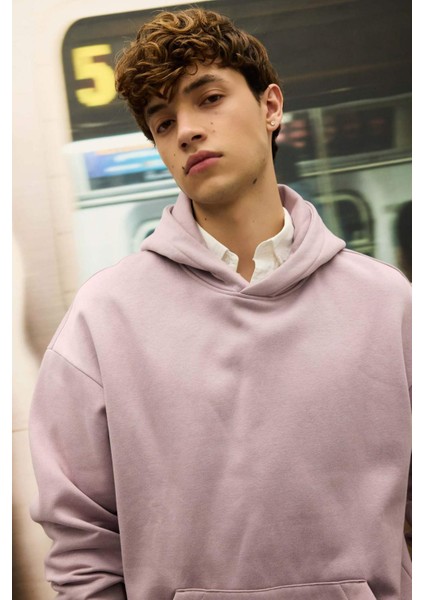 Oversize Geniş Kalıp Kapüşonlu Kanguru Cepli Basic Düz Sweatshirt A4331AX24AU