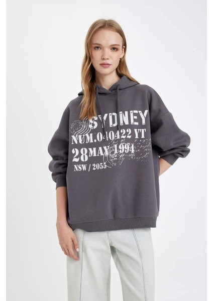 Oversize Fit Kapüşonlu Baskılı Kalın Kumaş SWEATSHIRT E0673AX24WN