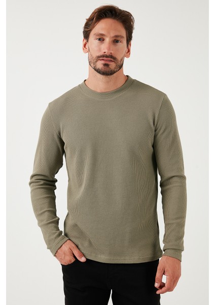 Pamuklu Bisiklet Yaka Slim Fit Basic Sweat Erkek Sweat 5905073 modelleri