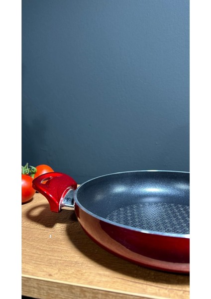 22 cm Çift Kulp Kırmızı Seramik Tava fiyatları