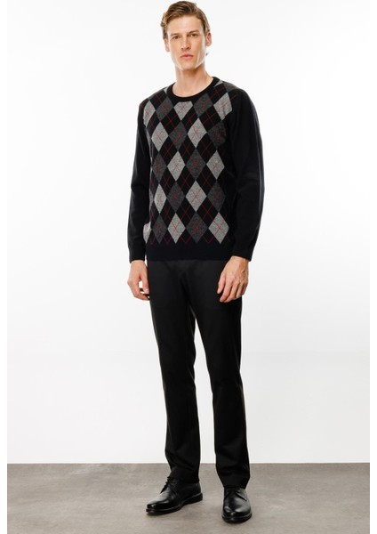 Erkek Sıfır Yaka Önü Baklava Desenli Kazak Siyah modelleri