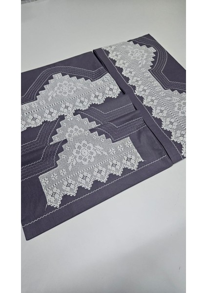 El Işi Dantelli Nervürlü ve Pikolu Nevresim Takımı