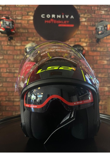 Classy Palm Siyah Kask
