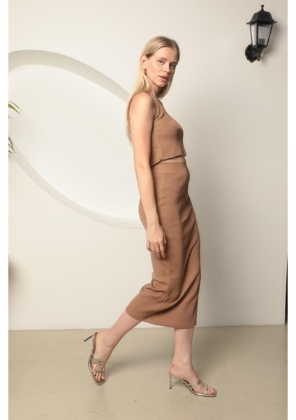 Triko Kumaş Croplu Etek Kadın Takım Camel