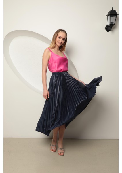 Örme Kumaş Kadın Piliseli Etek Lacivert