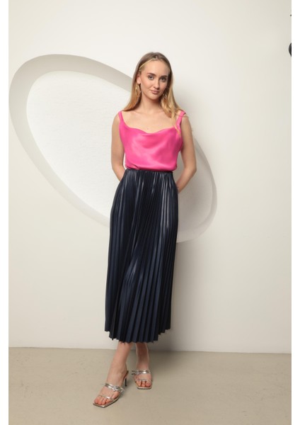 Örme Kumaş Kadın Piliseli Etek Lacivert fırsatları