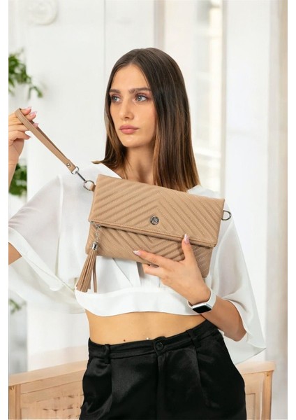 Uzun Askılı Kadın Clutch Portföy Çantası fiyatları