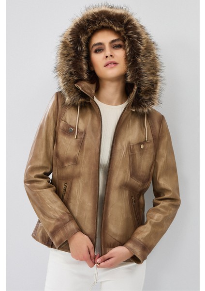 Meggy Kadın Bej Kapüşonlu Kürklü Deri Ceket 24WGE5210NC indirimleri