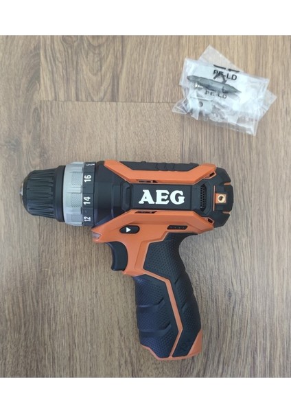 12 Volt Akülü Matkap Bs 12 C2 Lı-0 ( Aküsüz ) 4.0 - 4.4 Ah Aküsüz Solo Makine Darbesiz 2 Yıl