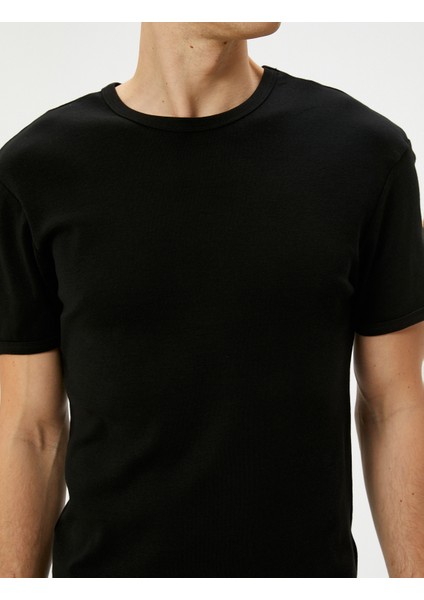 Basic Tişört Slim Fit Bisiklet Yaka Kısa Kollu Pamuklu