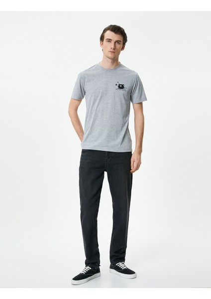 Slogan Baskılı Tişört Slim Fit Bisiklet Yaka Kısa Kollu fiyatları