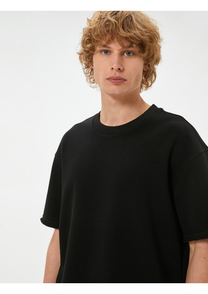 Oversize Basic Tişört Bisiklet Yaka Kısa Kollu Pamuklu