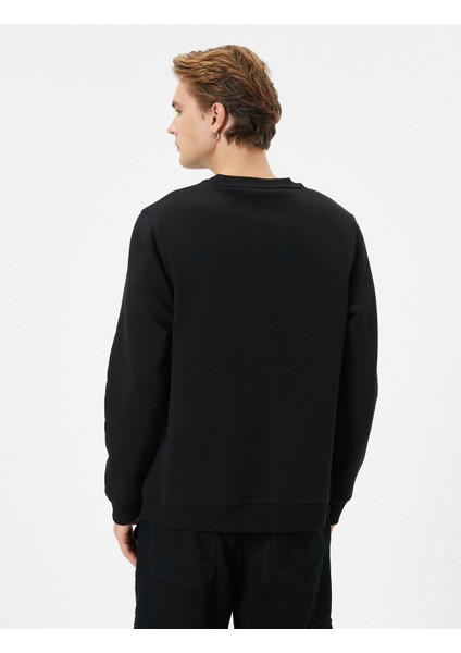 Bisiklet Yaka Sweatshirt Slogan Baskılı Uzun Kollu fırsatları