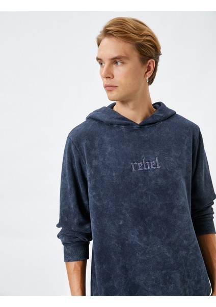 Kapşonlu Sweatshirt Yıkamalı Slogan Işlemeli Ribanalı Şardonlu