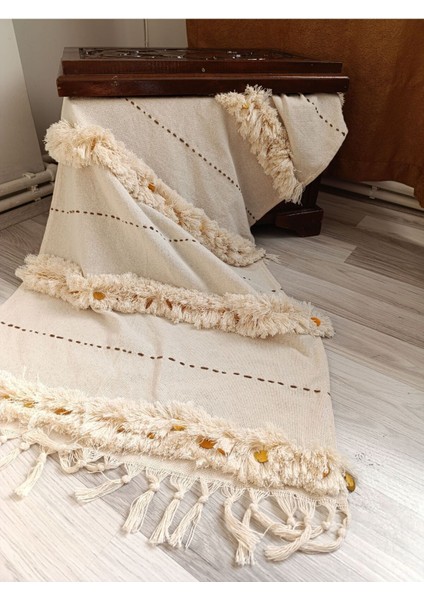 El Yapımı Yatak Örtüsü Runneri Şalı Golt Pul Işlemeli Ekru