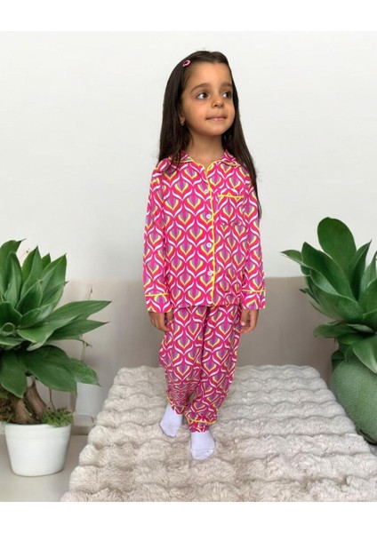 Kız Desenli Pijama Takımı fiyatları