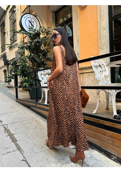 Kadın Kahve Floş Saten Baskılı Uzun Elbise 28159 modelleri