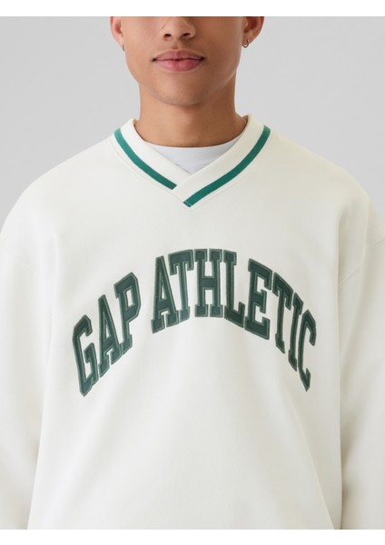 Erkek Kırık Beyaz Gap Logo Sweatshirt modelleri
